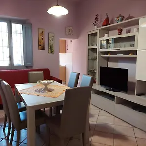 Fresca E Comoda , Follonica Italia